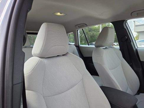 Certified 2024 Toyota Corolla Cross L FWD image 15