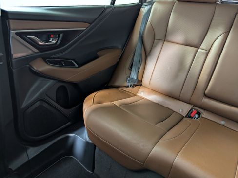 Used 2021 Subaru Outback Touring w/ Popular Package #2 image 44