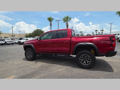 New 2026 Chevrolet Colorado ZR2 w/ Technology Package AWD/4WD image 21