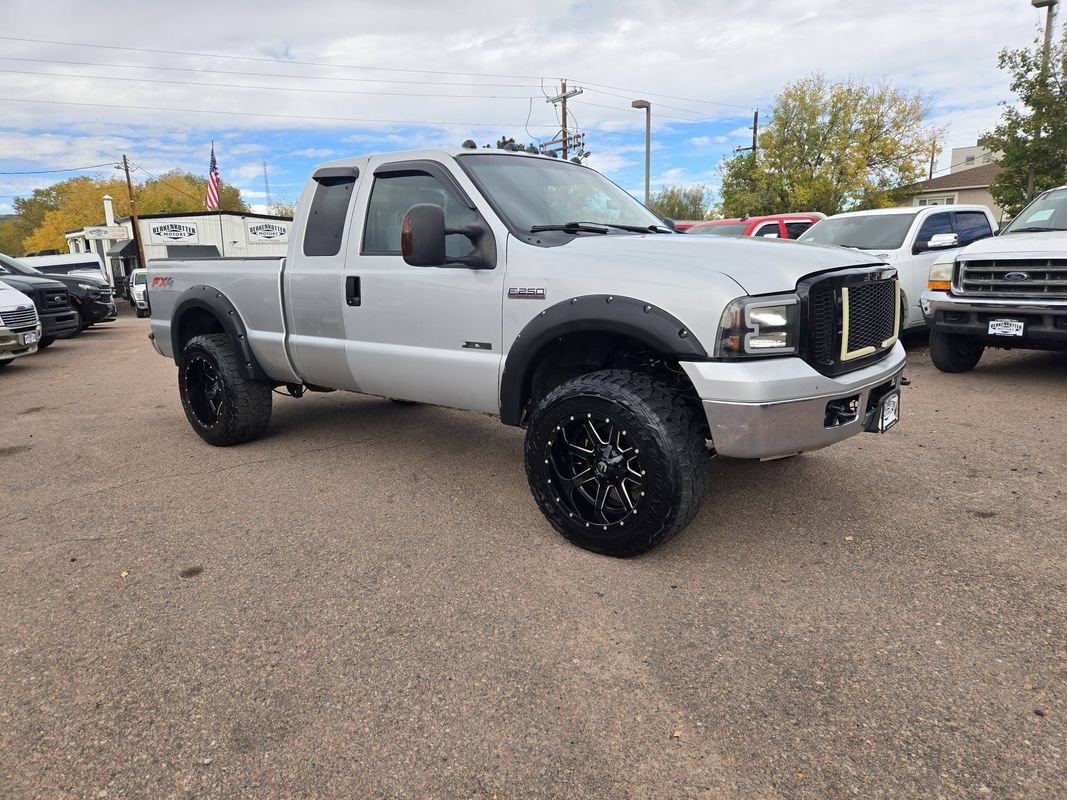 Used 2007 Ford F250 XLT AWD/4WD image 2