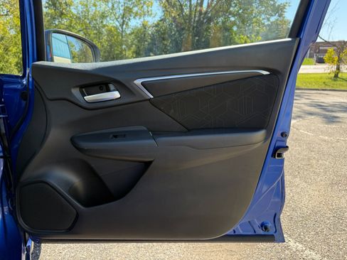 Used 2016 Honda Fit EX image 21