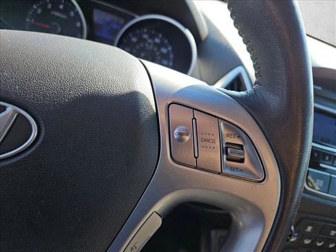 Used 2013 Hyundai Tucson GLS image 18