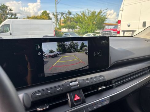 Used 2025 Kia K4 FWD image 23