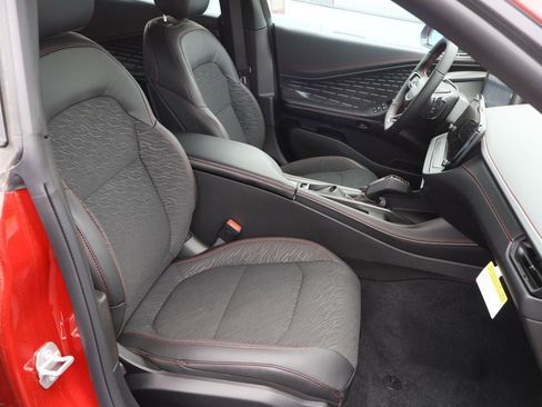 New 2026 Dodge Charger R/T w/ Driver Convenience Group AWD/4WD image 11