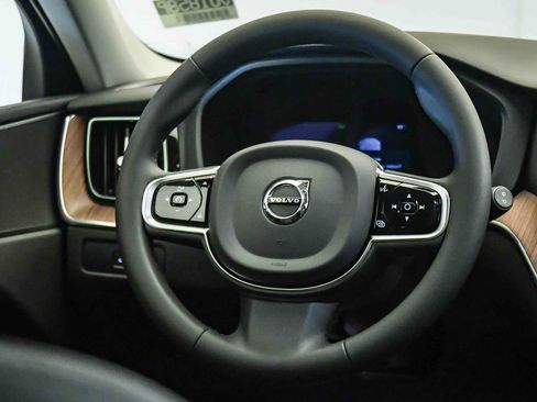Certified 2023 Volvo XC60 B5 Plus w/ Climate Package AWD/4WD image 13