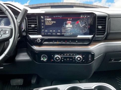 Certified 2024 GMC Sierra 1500 Elevation image 6