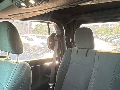 Used 2024 Jeep Wrangler Sport AWD/4WD image 29