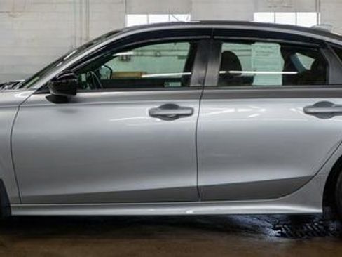 Used 2024 Honda Civic Sport image 9