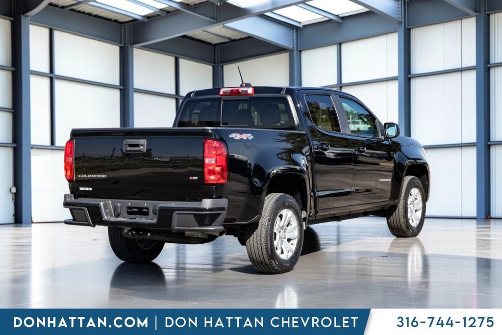 Used 2022 Chevrolet Colorado LT w/ Luxury Package AWD/4WD image 24