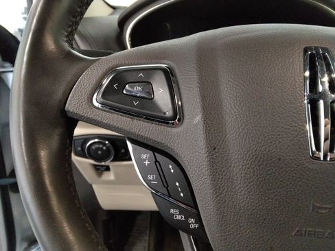 Used 2018 Lincoln MKX Reserve w/ Driver Assistance Package image 12