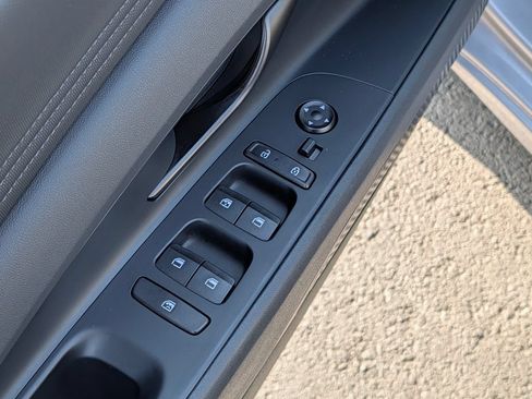 Certified 2026 Hyundai Elantra Sport FWD image 17