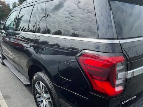 Used 2024 Ford Expedition Limited RWD image 7