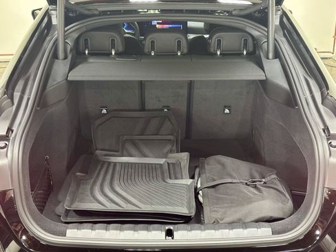 Used 2025 BMW i4 eDrive40 w/ Premium Package RWD image 38