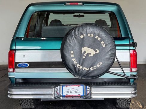 Used 1996 Ford Bronco image 6