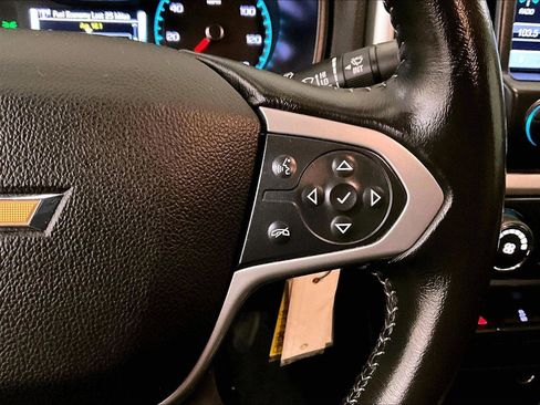 Used 2016 Chevrolet Colorado LT w/ LT Convenience Package image 18