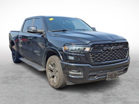 Used 2025 RAM 1500 Big Horn RWD image 3