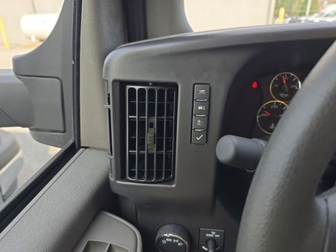 New 2025 GMC Savana 3500 w/ Power Convenience Package image 15