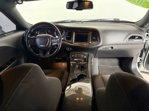 Certified 2021 Dodge Challenger R/T image 15