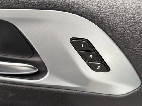 New 2026 Chrysler Pacifica Limited w/ S Appearance Package FWD image 14