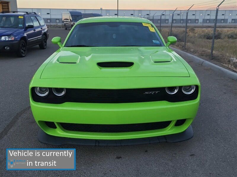Used 2015 Dodge Challenger SRT Hellcat RWD image 3