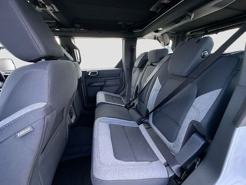 New 2026 Ford Bronco 4-Door AWD/4WD image 16