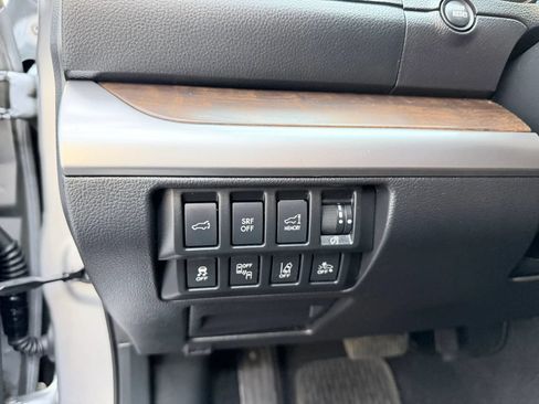 Used 2015 Subaru Outback 2.5i Limited AWD/4WD image 16