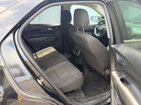 Used 2019 Chevrolet Equinox LT FWD image 17