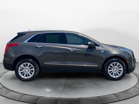 Used 2019 Cadillac XT5 AWD image 6