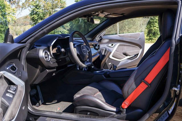 Used 2019 Chevrolet Camaro ZL1 w/ LPO, ZL1 Protection Package RWD image 33