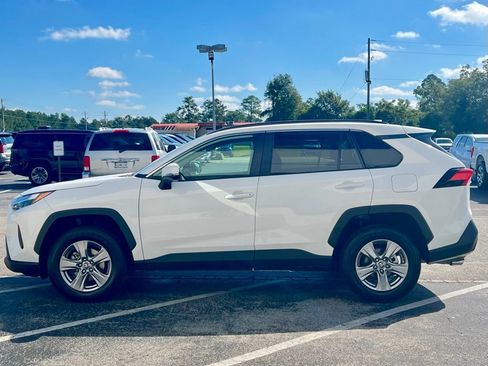 Used 2024 Toyota RAV4 XLE image 9