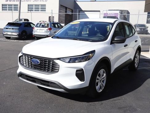 Used 2023 Ford Escape AWD image 10