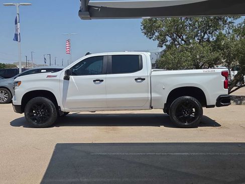 Used 2023 Chevrolet Silverado 1500 LT Trail Boss w/ Convenience Package II AWD/4WD image 5