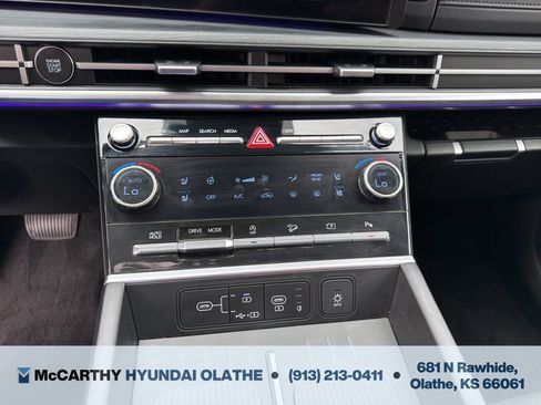 Certified 2024 Hyundai Santa Fe Limited FWD image 34