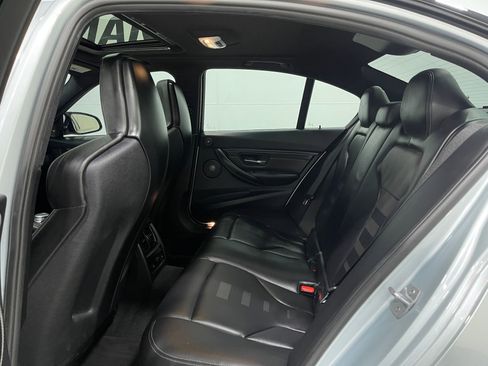 Used 2015 BMW M3 image 32