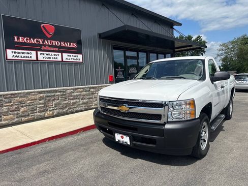 Used 2011 Chevrolet Silverado 1500 W/T RWD image 1