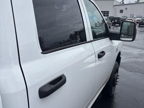Certified 2024 RAM 3500 Tradesman w/ Chrome Appearance Group image 13