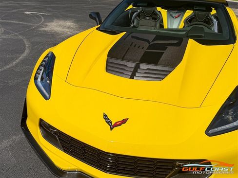 Used 2016 Chevrolet Corvette Z06 w/ C7.r Special Edition RWD image 4