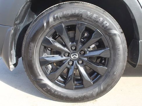 Certified 2025 MAZDA CX-50 AWD 2.5 S w/ Premium Package image 11