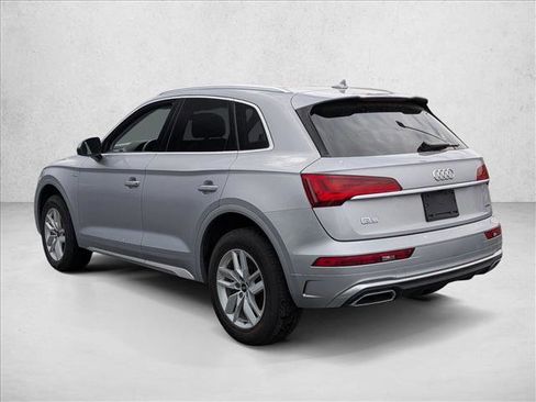 Certified 2023 Audi Q5 2.0T Premium w/ Convenience Package image 6