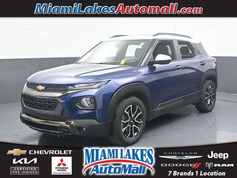 Used 2023 Chevrolet TrailBlazer ACTIV w/ Sun and Liftgate Package image 1
