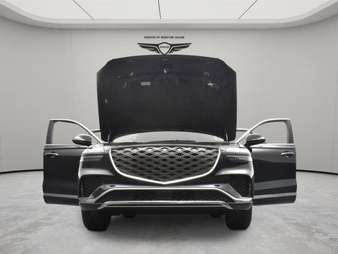 Used 2026 Genesis GV70 2.5T Select image 22