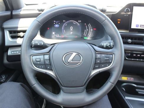 Certified 2025 Lexus UX 300h FWD image 16