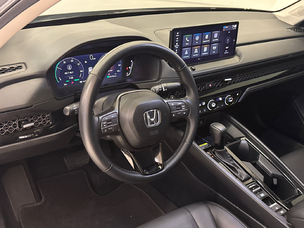 Used 2025 Honda Accord EX-L image 18
