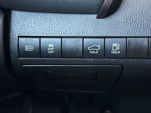 Used 2024 Toyota Camry SE FWD image 27