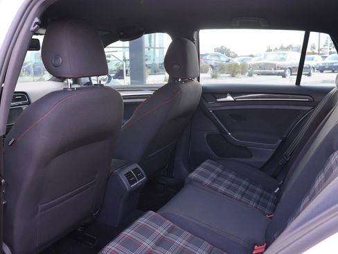 Used 2016 Volkswagen GTI S image 15