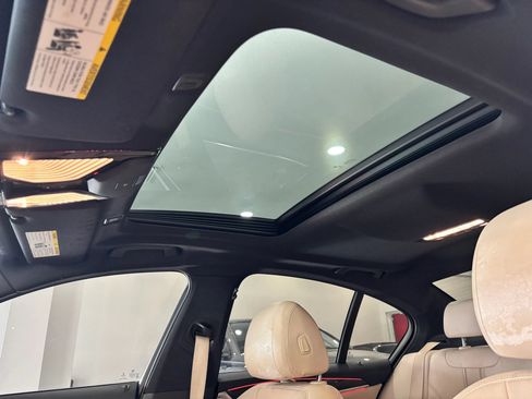 Used 2019 BMW 530i w/ Convenience Package RWD image 13