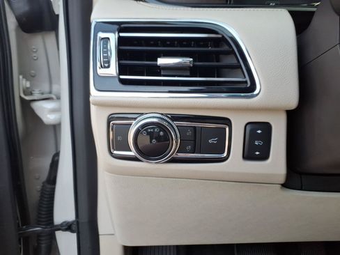 Used 2021 Lincoln Navigator Reserve AWD/4WD image 15