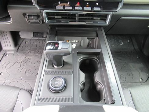 New 2026 GMC Hummer EV SUV image 20