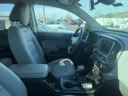 Used 2022 Chevrolet Colorado W/T w/ WT Convenience Package image 5