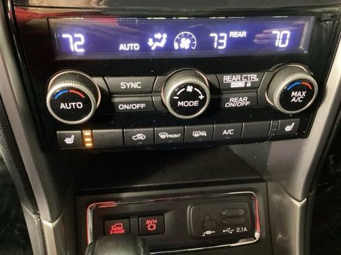 Used 2021 Subaru Ascent Limited w/ Technology Package image 25